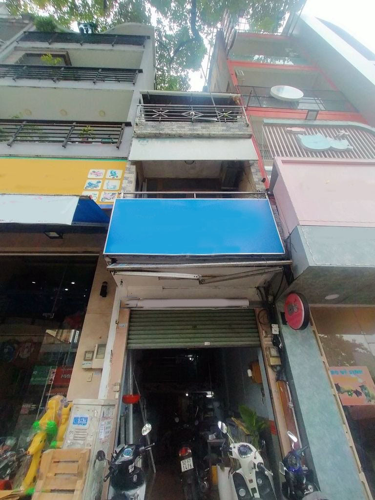 Cần sang lại HĐ nhà mặt tiền Ngô Gia Tự , Phường 9, Quận 10